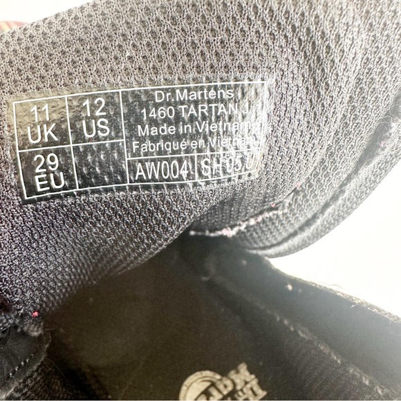 Dr. Martens Boots YOUTH 1460 Tartan  Red Plaid Kids Size 12 US - Picture 7 of 13